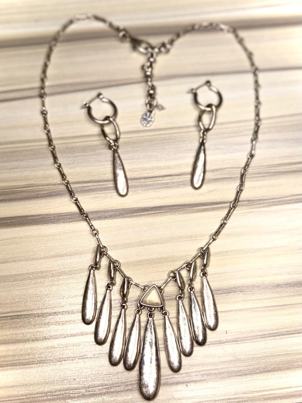 Lucky Brand Silver-Tone Teardrop Fringe Necklace with Matching Earrings